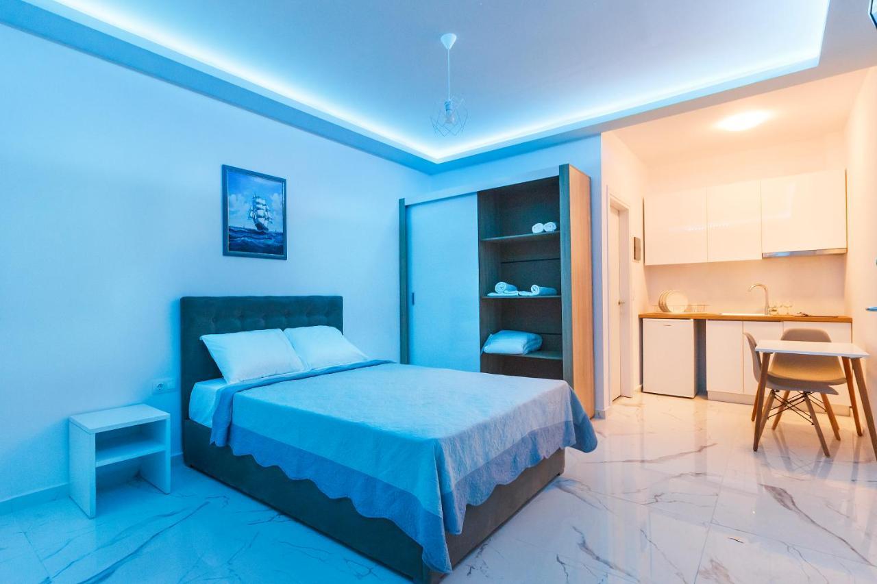 Apartamento Nikogroup Plaza Polychrono Exterior foto