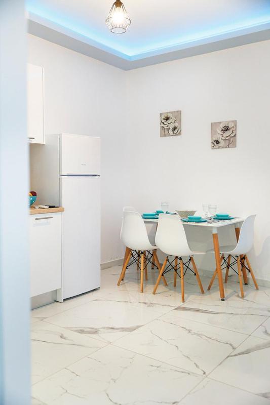 Apartamento Nikogroup Plaza Polychrono Exterior foto
